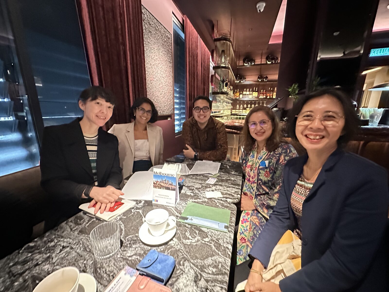 Around the Melbourne table