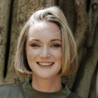 Portrait of Dr Samantha Hayes